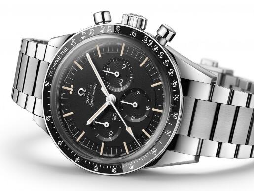 The Omega Speedmaster has been equipped with famous Cal.321.