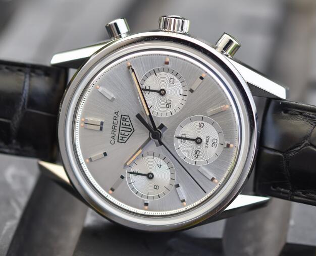 The TAG Heuer Carrera is good choice for men.