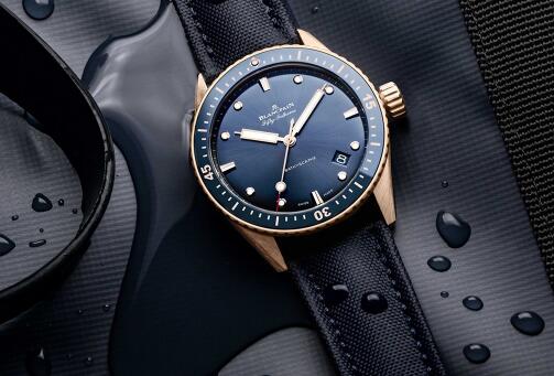 The special Blancpain Fifty Fathoms looks trendy and special.