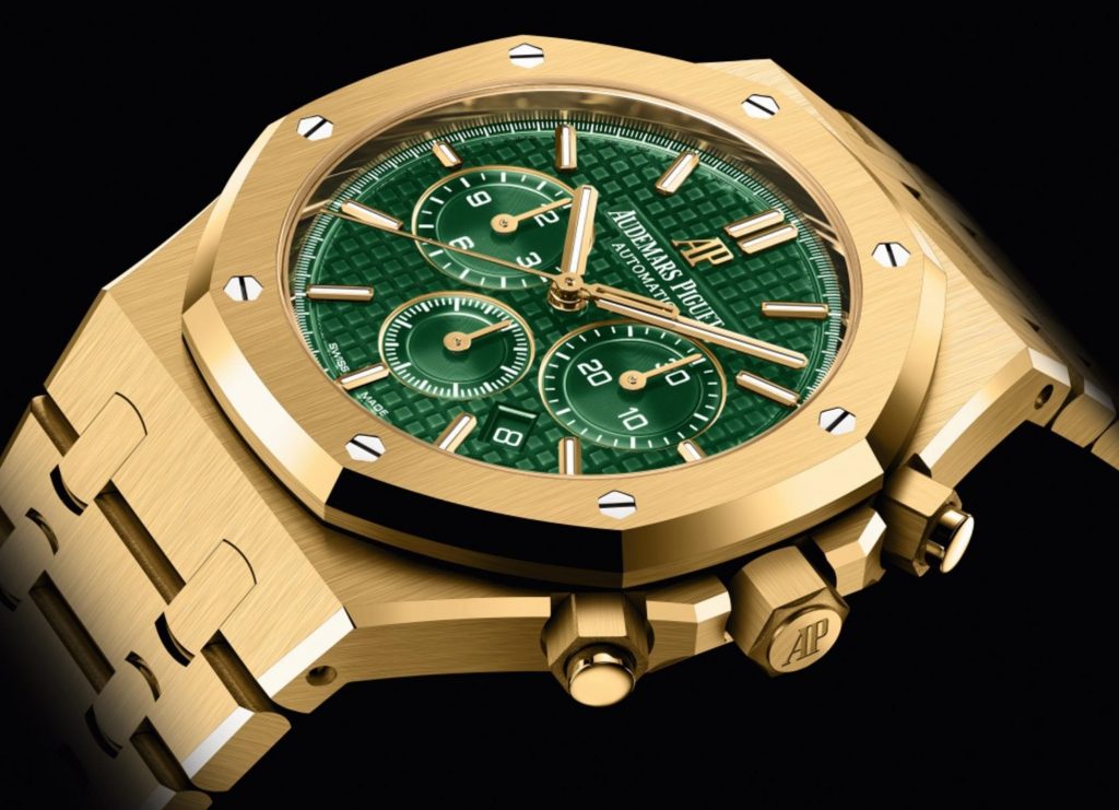 The 18k gold fake watch has a green dial.